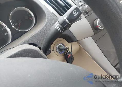 2009 Hyundai Sonata Gls z USA, uszkodzony, nr VIN 5NPET46C19H425233